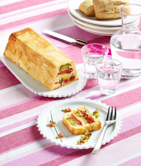 Croque-cake-courgettes,-tomates